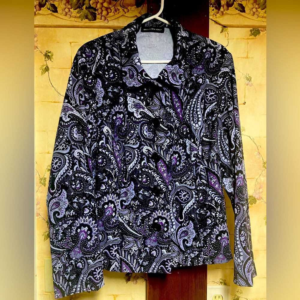 Briggs paisley print button down top/jacket black purple grey 2X